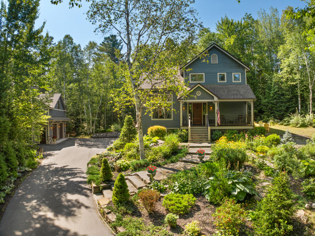 25 Snowberry Lane Lake Placid NY 12946