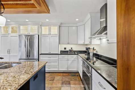 25 Snowberry Lane Lake Placid NY 12946