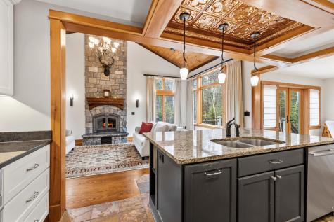25 Snowberry Lane Lake Placid NY 12946