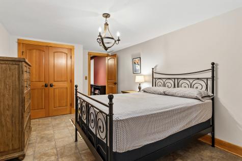 25 Snowberry Lane Lake Placid NY 12946
