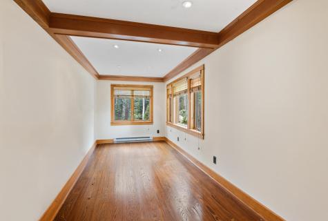 25 Snowberry Lane Lake Placid NY 12946