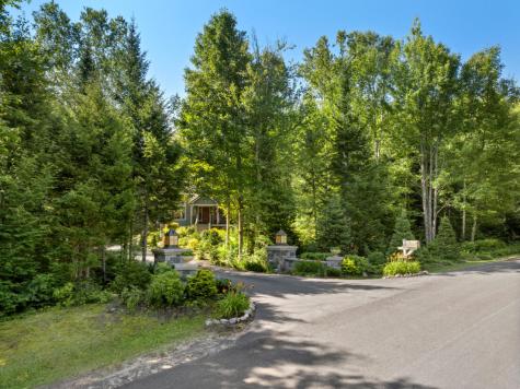 25 Snowberry Lane Lake Placid NY 12946