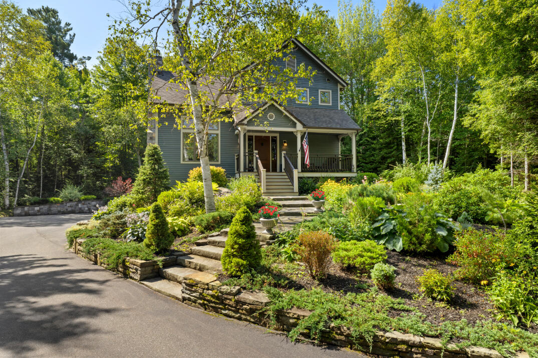 25 Snowberry Lane Lake Placid NY 12946