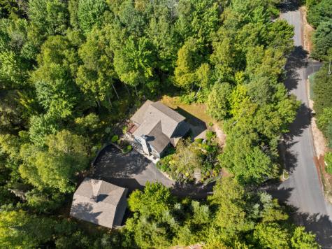 25 Snowberry Lane Lake Placid NY 12946
