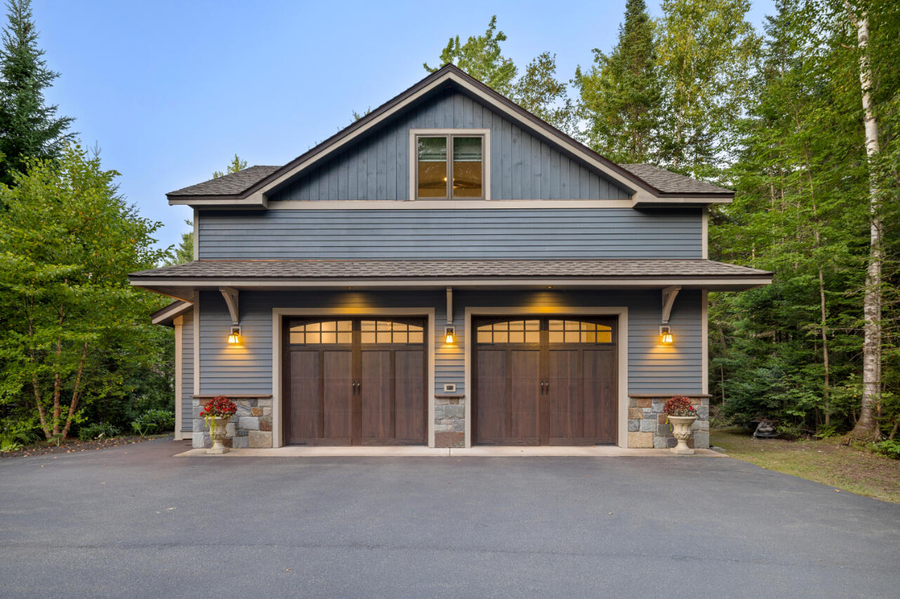 25 Snowberry Lane Lake Placid NY 12946