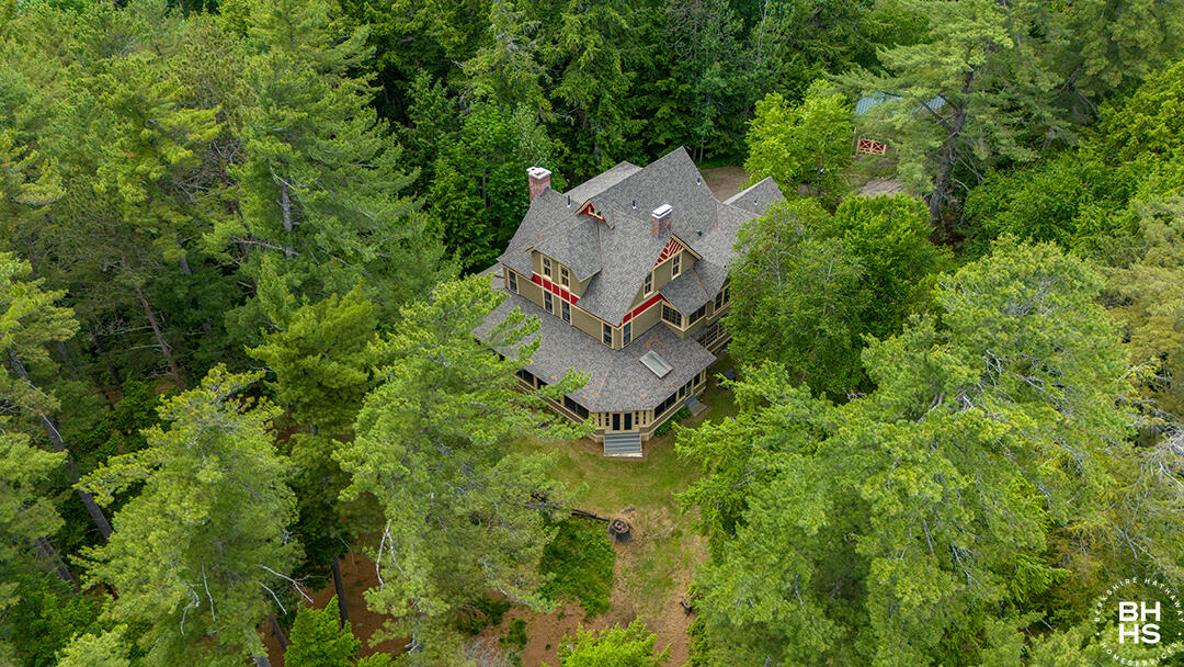 8 Pinehurst Road Saranac Lake NY 12983