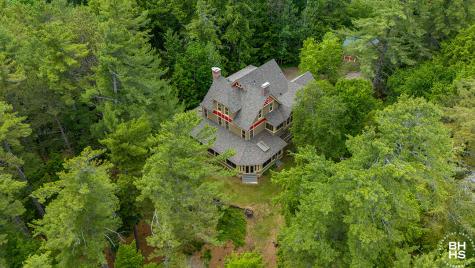 8 Pinehurst Road Saranac Lake NY 12983