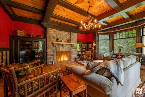 8 Pinehurst Road Saranac Lake NY 12983