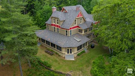 8 Pinehurst Road Saranac Lake NY 12983