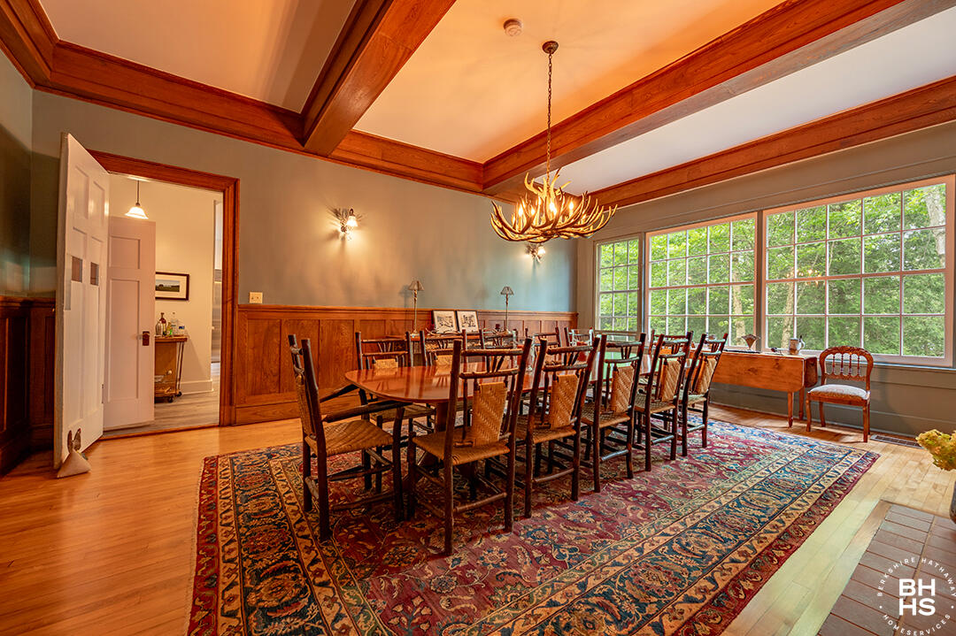 8 Pinehurst Road Saranac Lake NY 12983