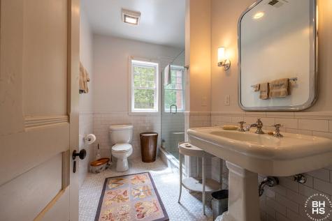 8 Pinehurst Road Saranac Lake NY 12983