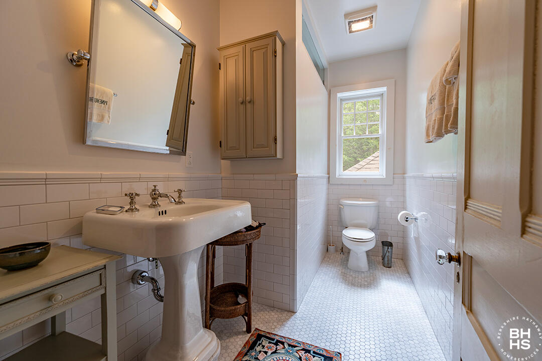 8 Pinehurst Road Saranac Lake NY 12983