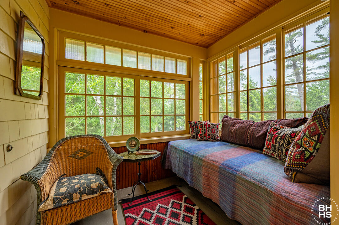 8 Pinehurst Road Saranac Lake NY 12983