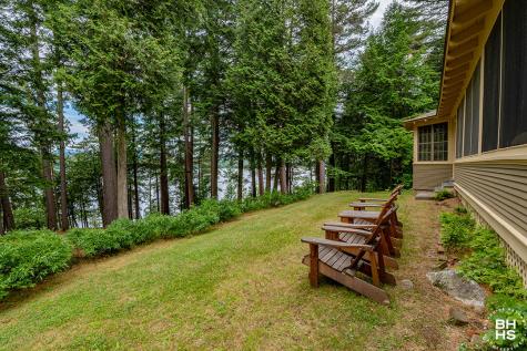 8 Pinehurst Road Saranac Lake NY 12983