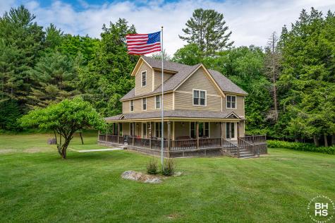 8 Pinehurst Road Saranac Lake NY 12983
