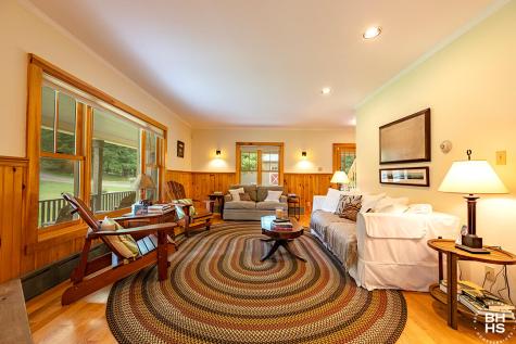 8 Pinehurst Road Saranac Lake NY 12983