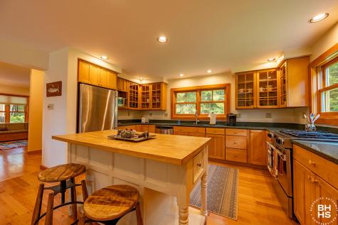 8 Pinehurst Road Saranac Lake NY 12983