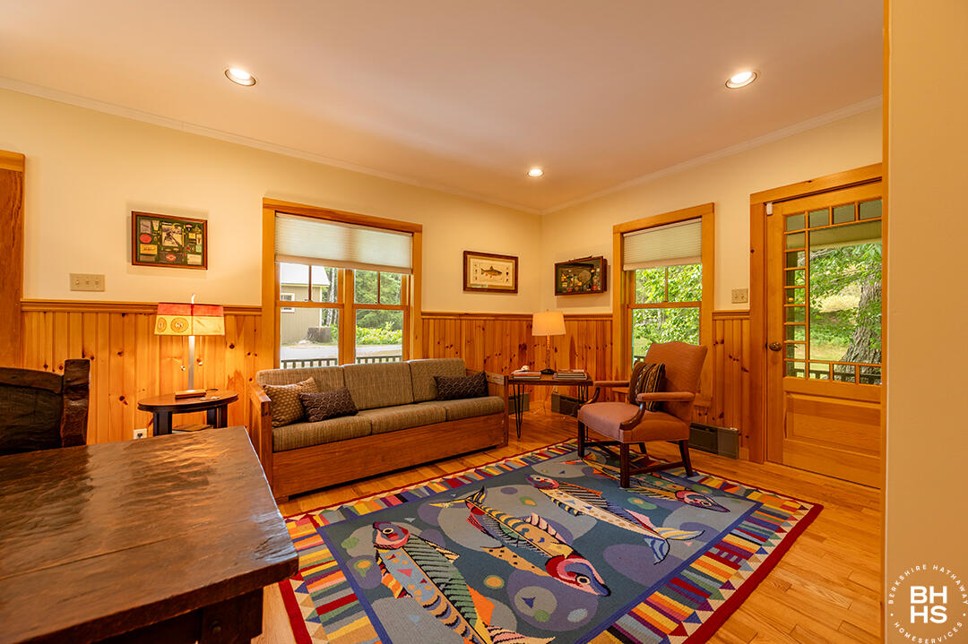 8 Pinehurst Road Saranac Lake NY 12983