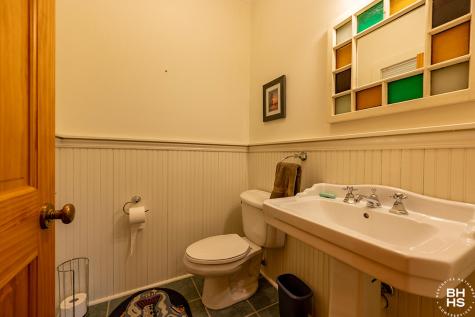 8 Pinehurst Road Saranac Lake NY 12983