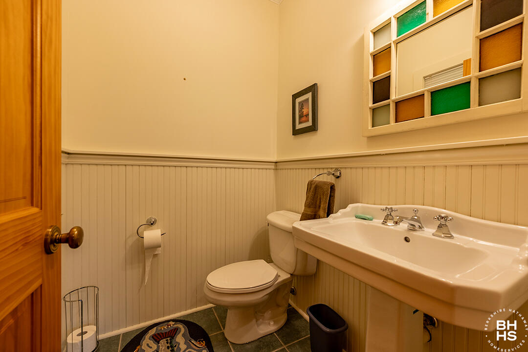 8 Pinehurst Road Saranac Lake NY 12983