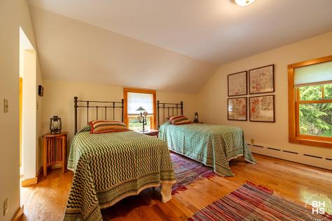 8 Pinehurst Road Saranac Lake NY 12983