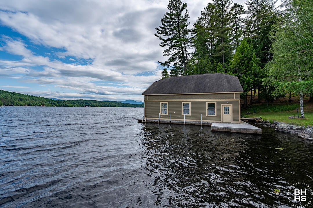 8 Pinehurst Road Saranac Lake NY 12983