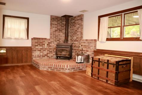 10 Leander Lane Morrisonville NY 12962