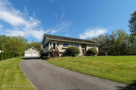 54 Baker Road Morrisonville NY 12962