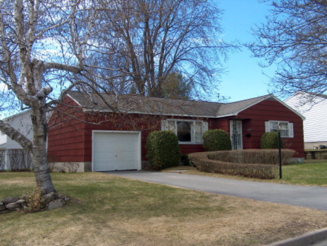 13 Dennis Avenue Plattsburgh NY 12901