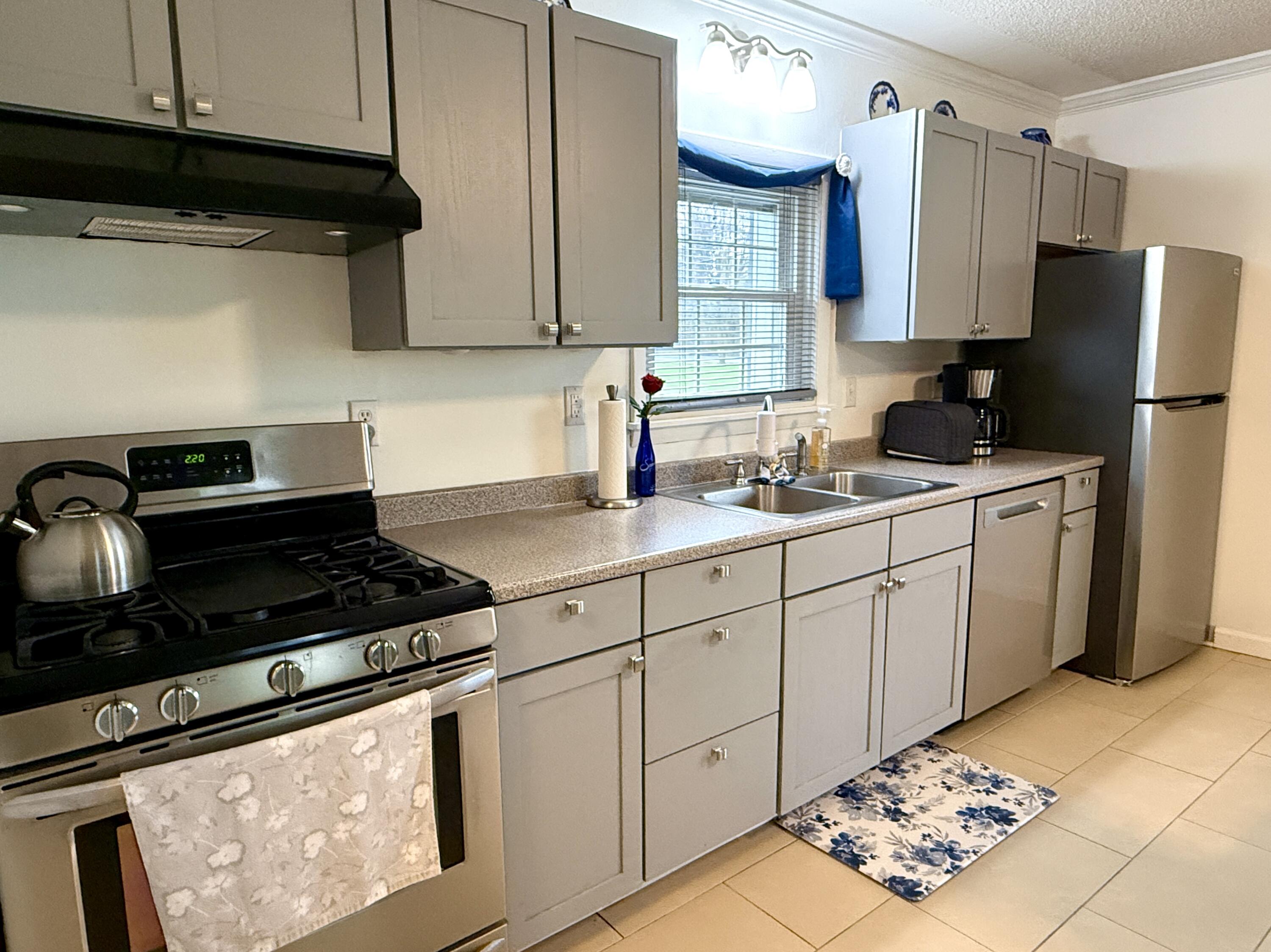 8066 U.s. 9 Plattsburgh NY 12901