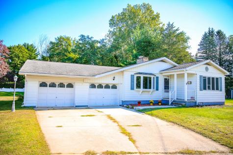 5 Birchwood Drive Peru NY 12972