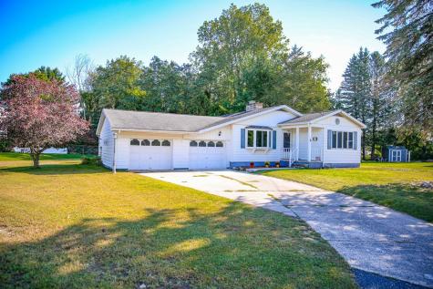 5 Birchwood Drive Peru NY 12972
