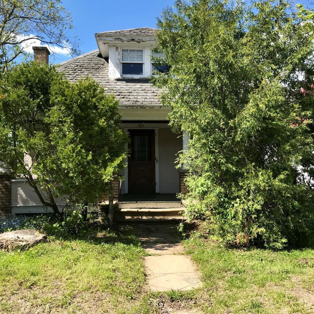 303 Ampersand Avenue Saranac Lake NY 12983