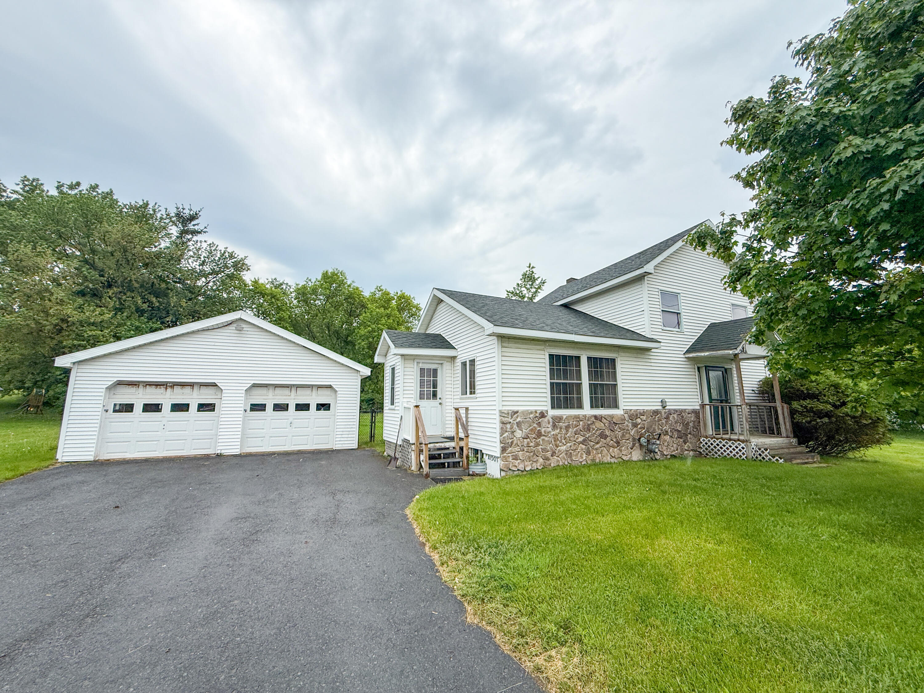 968 New York 374 Cadyville NY 12918