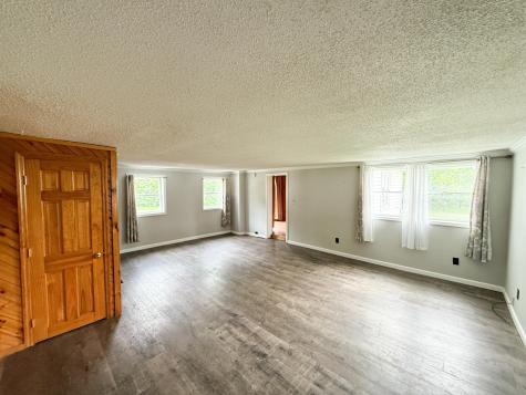 968 New York 374 Cadyville NY 12918