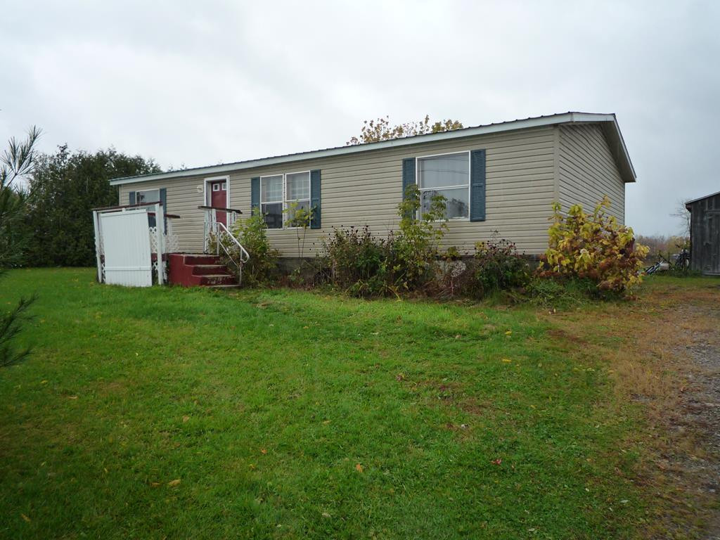 202 W Hill Road Plattsburgh NY 12901