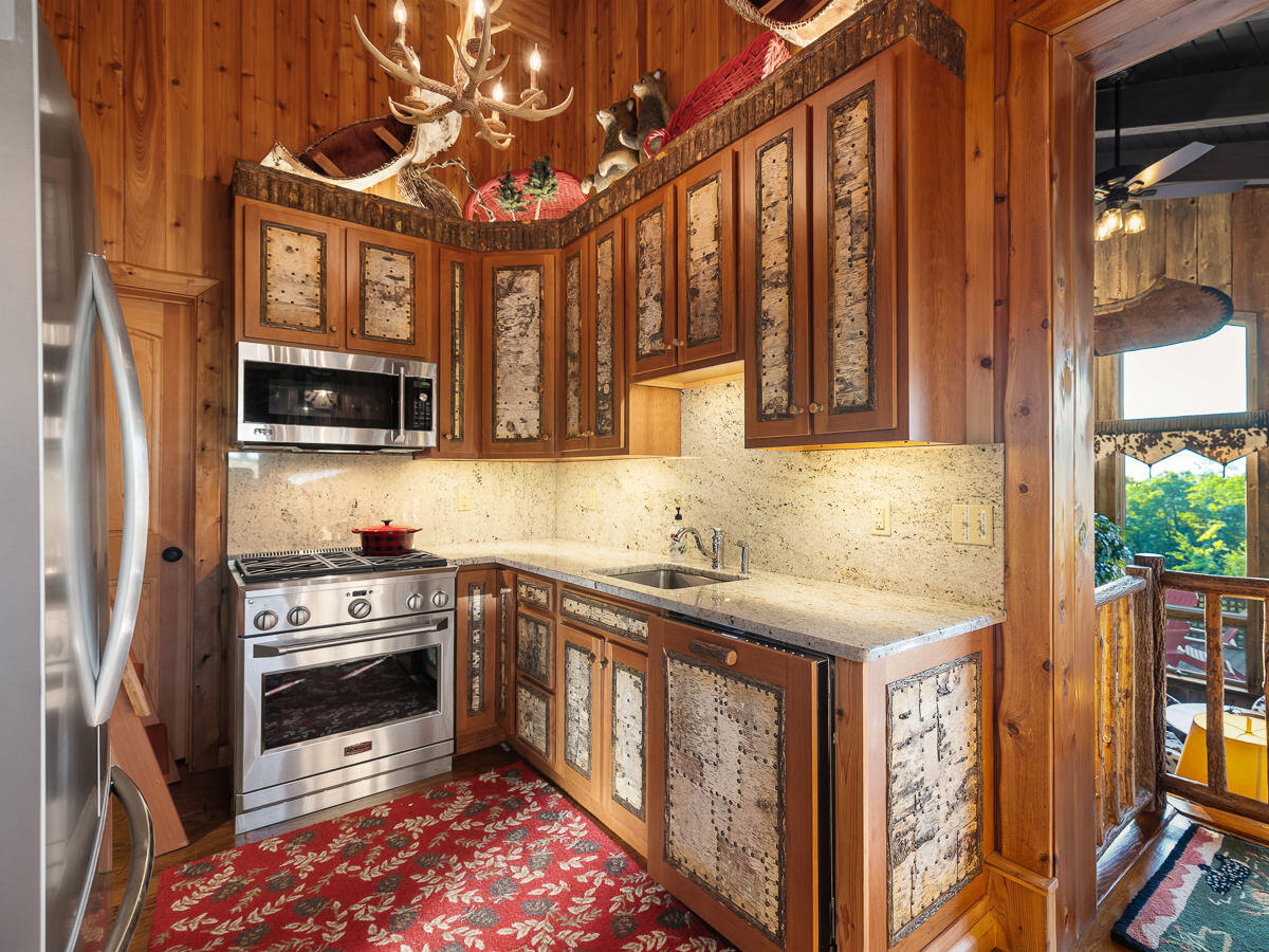 116 Bear Cub Lane Lake Placid NY 12946