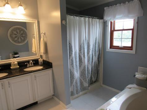23 Ormsby Circle Peru NY 12972