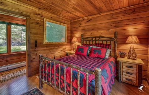 741 Bartlett Carry Road Saranac Lake NY 12983