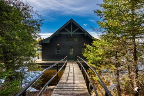 741 Bartlett Carry Road Saranac Lake NY 12983