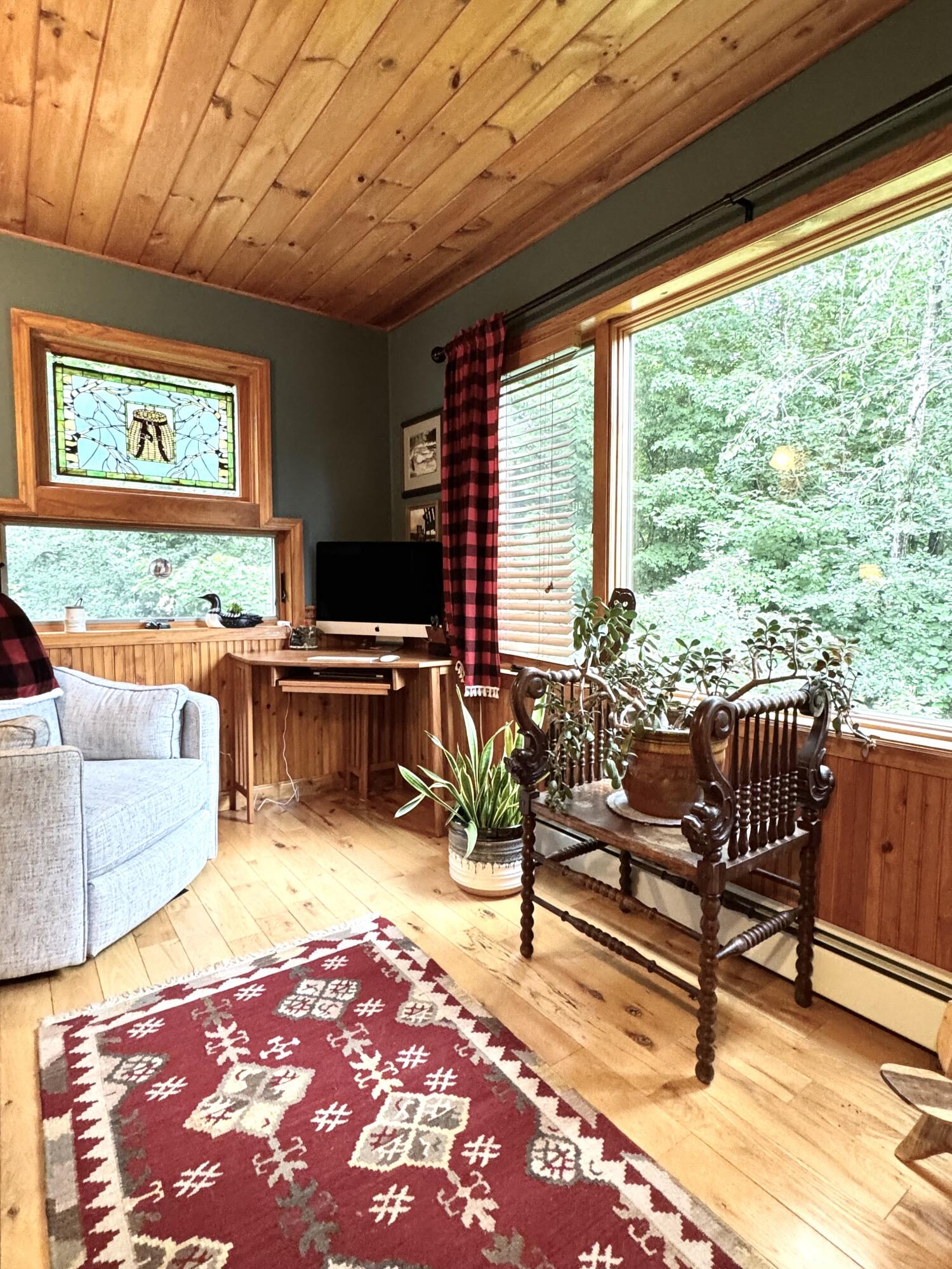 19 Alfreda Court Morrisonville NY 12962