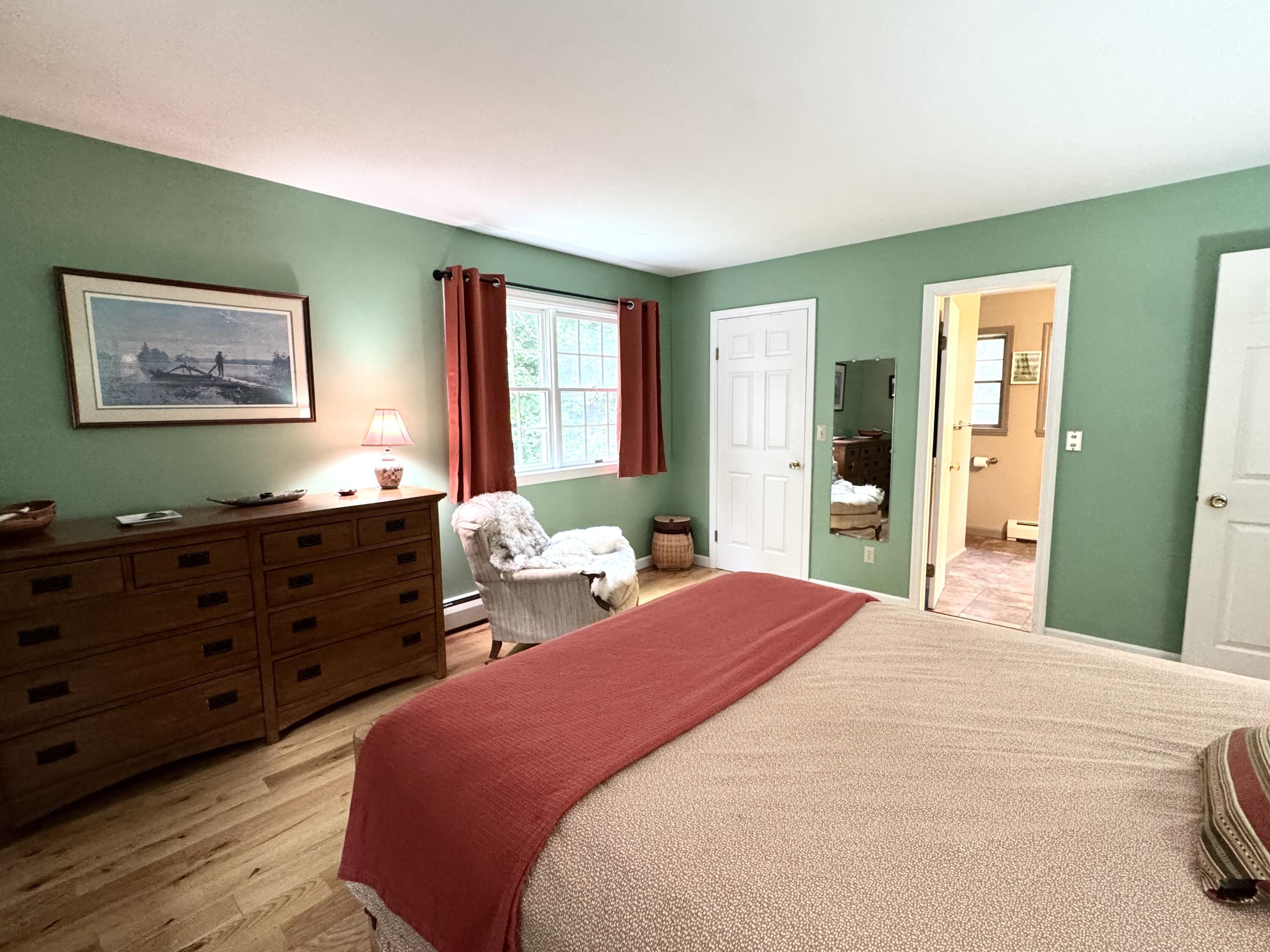19 Alfreda Court Morrisonville NY 12962
