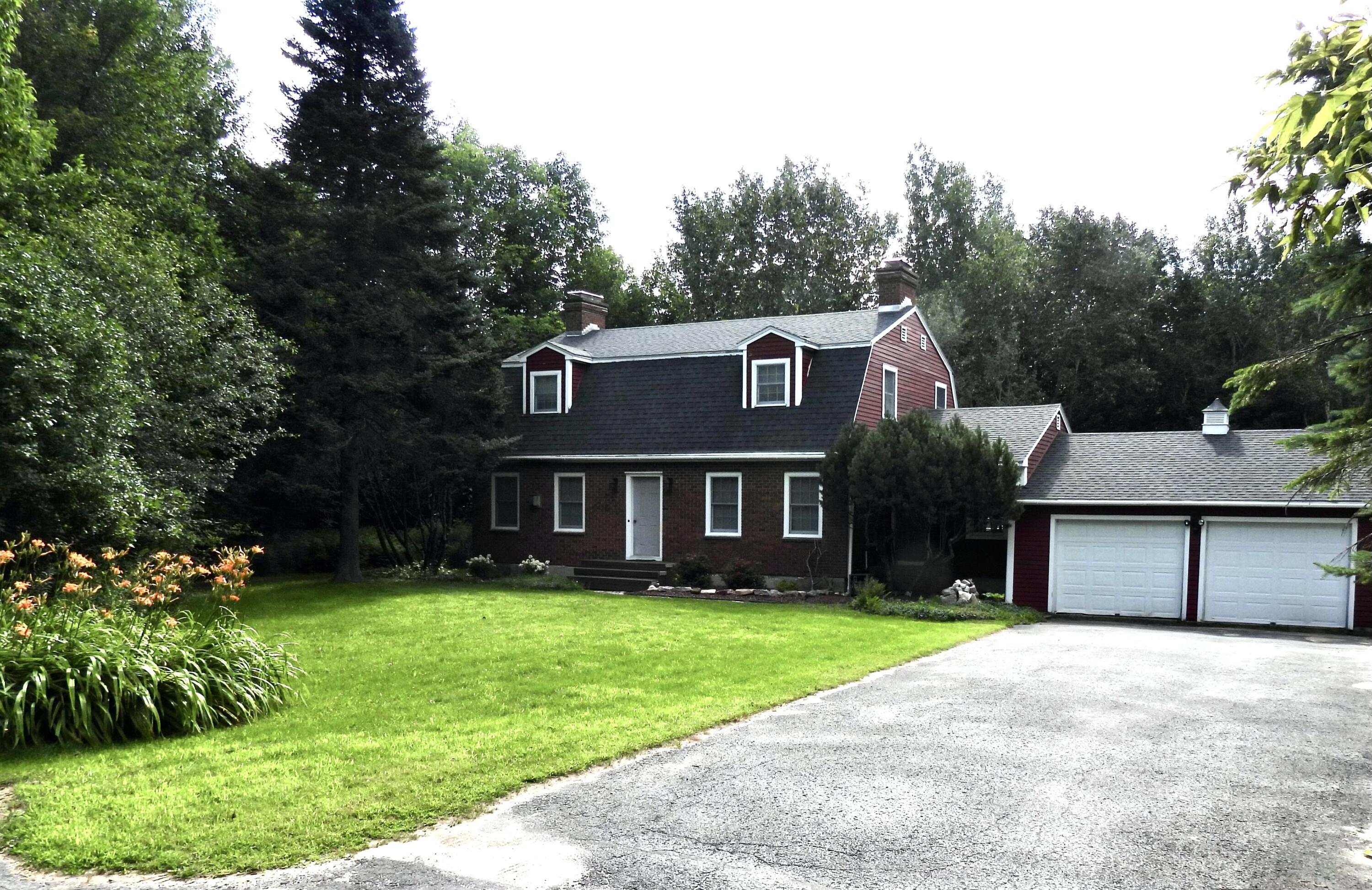 19 Alfreda Court Morrisonville NY 12962