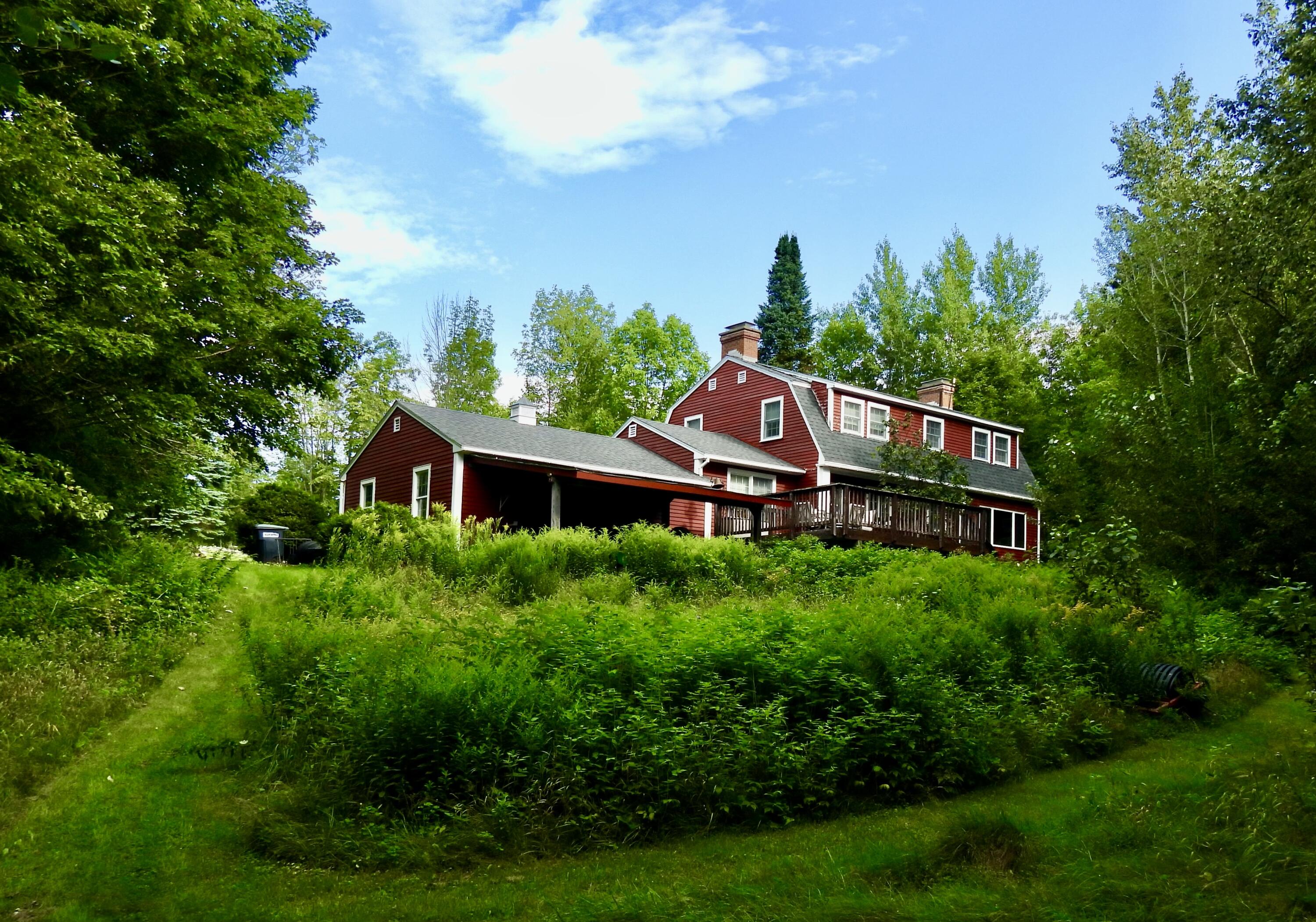 19 Alfreda Court Morrisonville NY 12962