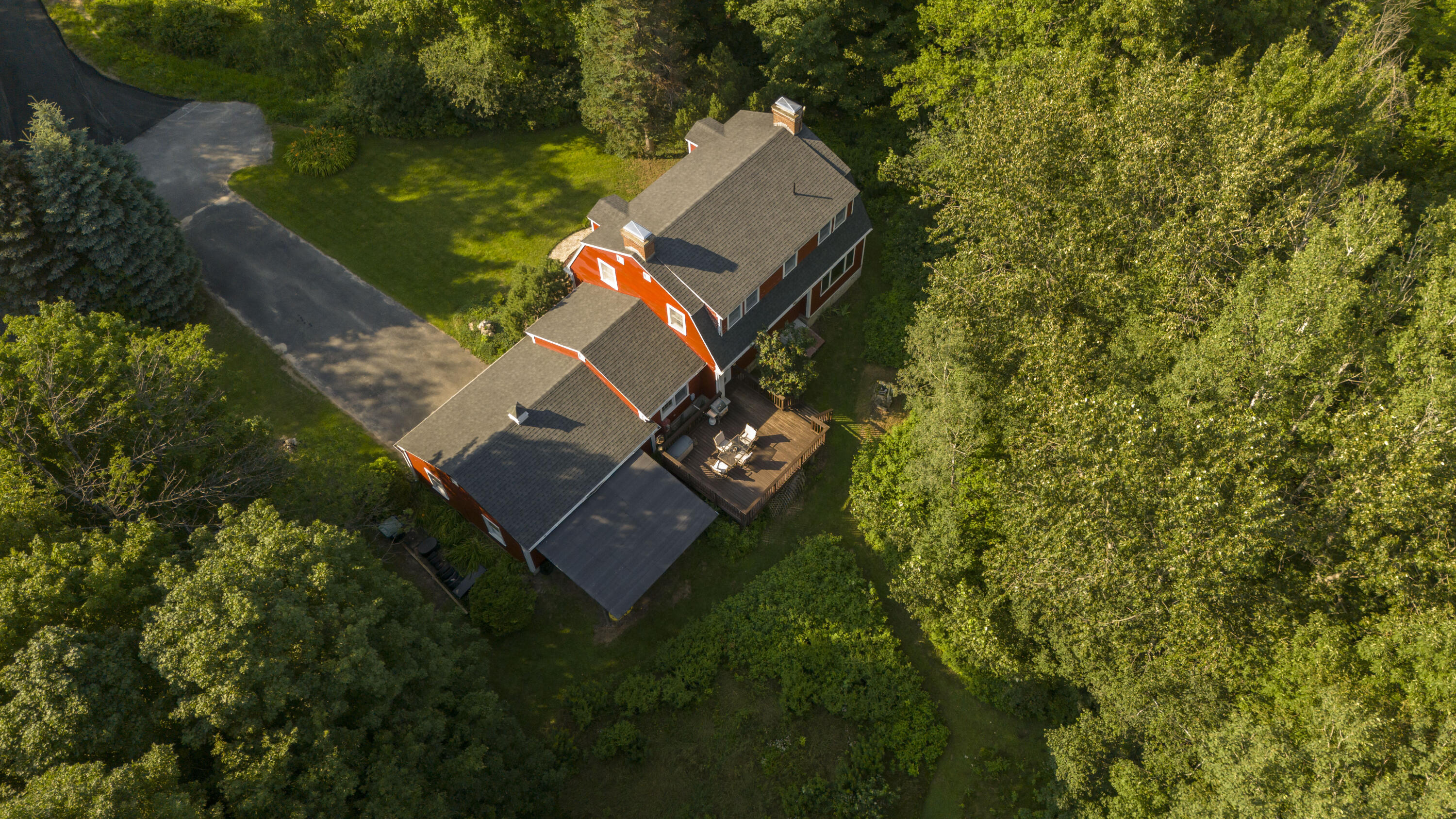 19 Alfreda Court Morrisonville NY 12962