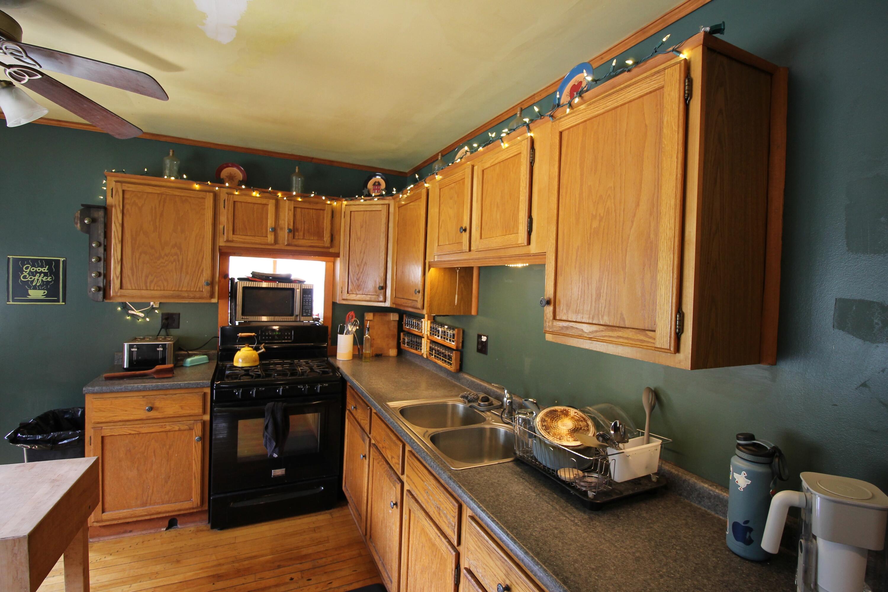 8586 U.s. 9 Lewis NY 12950