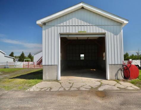 10 East Road Burke NY 12917