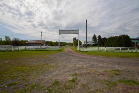 10 East Road Burke NY 12917