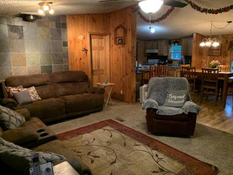 883 Clintonville Road Peru NY 12972