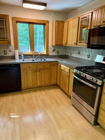 15 Bear Paw Lane Saranac Lake NY 12983